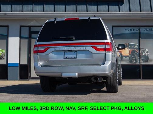 2017 Lincoln Navigator Select