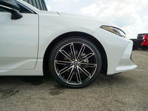 2019 Toyota Avalon XSE