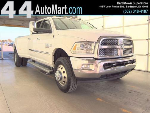 2017 RAM 3500 Laramie Crew Cab 4x4 8' Box