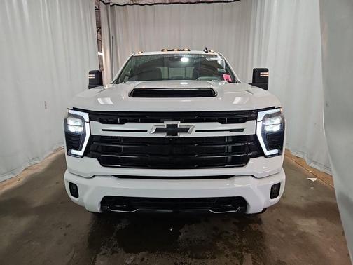 2024 Chevrolet Silverado 2500 LT