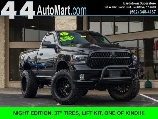 2017 RAM 1500 Night Regular Cab 4x4 6'4' Box