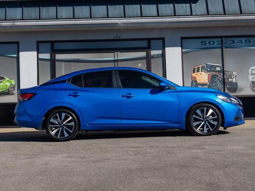 2023 Nissan Sentra SV