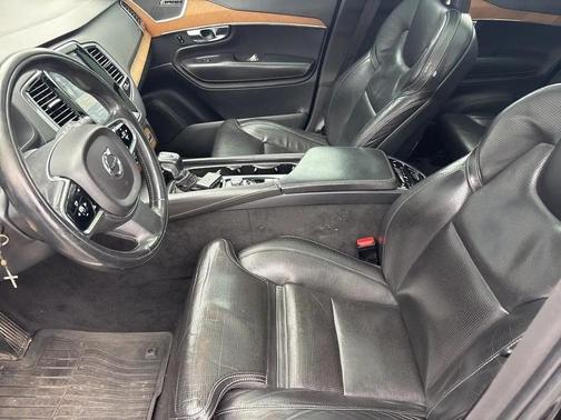 2016 Volvo XC90 T6 Inscription