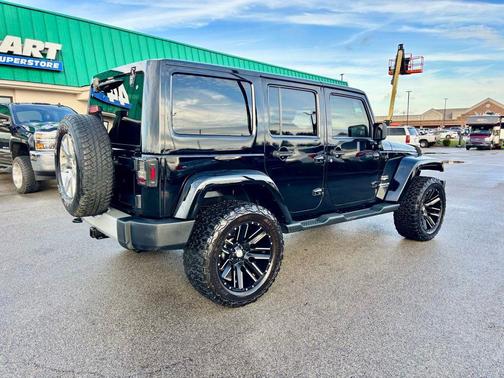 2013 Jeep Wrangler Unlimited Sahara