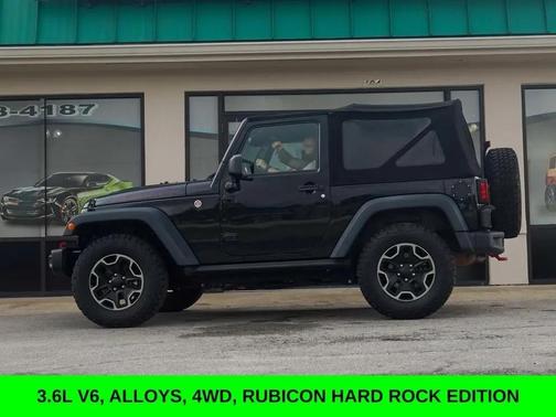 Black Clearcoat 2016 Jeep Wrangler Rubicon