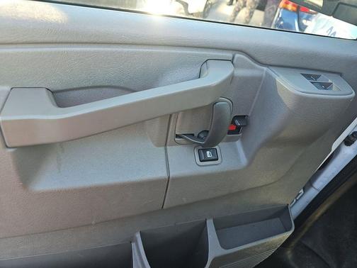 2020 Chevrolet Express 2500 RWD 2500 Regular Wheelbase WT