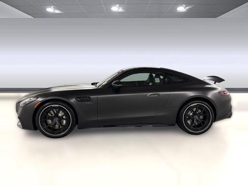 MANUFAKTUR exclusive graphite grey magno 2026 Mercedes-Benz AMG GT 43 4-Door