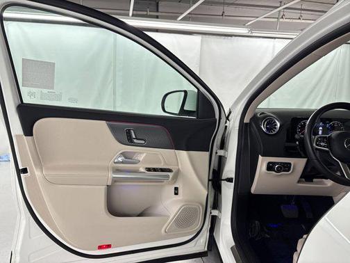 Polar White 2023 Mercedes-Benz GLA 250 Base