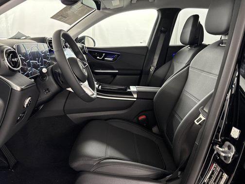2025 Mercedes-Benz GLC 350e Base