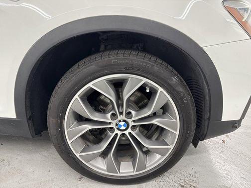 2016 BMW X4 xDrive28i
