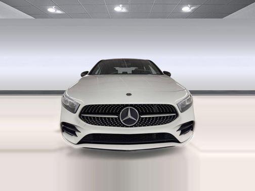 Digital White Pearl Metallic 2019 Mercedes-Benz A-Class A 220