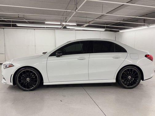 Digital White Pearl Metallic 2019 Mercedes-Benz A-Class A 220