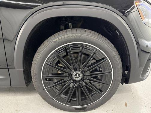 2025 Mercedes-Benz GLB 250 Base