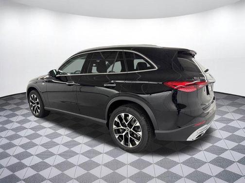 2025 Mercedes-Benz GLC 350e Base
