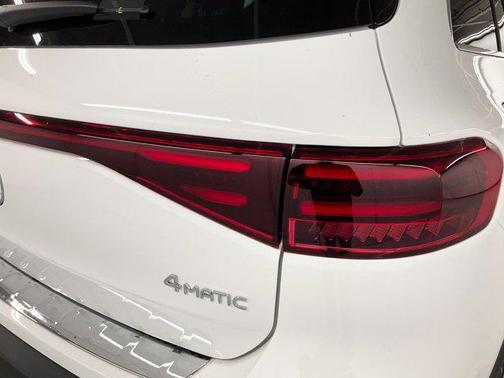 2025 Mercedes-Benz EQB 300 4MATIC
