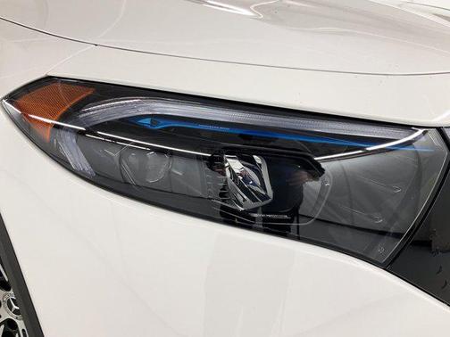 2025 Mercedes-Benz EQB 300 4MATIC