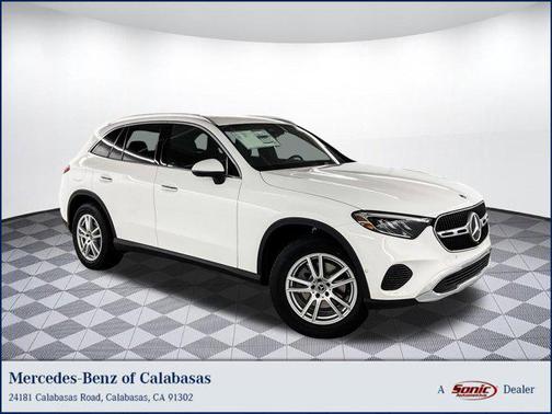 2025 Mercedes-Benz GLC 300 Base