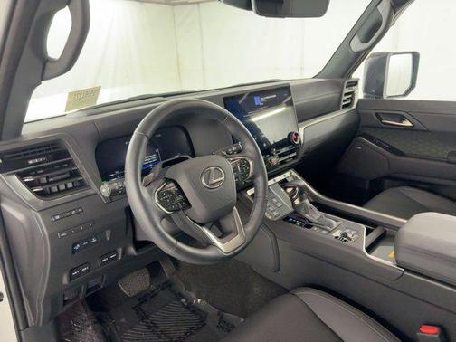 2025 Lexus GX 550 Overtrail+