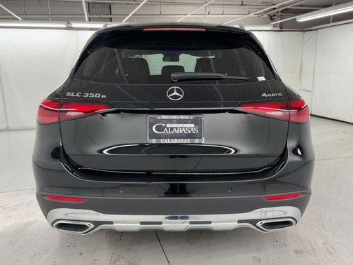 2025 Mercedes-Benz GLC 350e Base