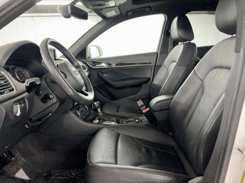 2018 Audi Q3 2.0T Sport Premium