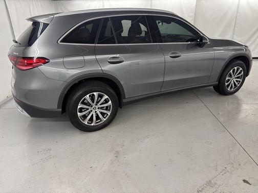 2023 Mercedes-Benz GLC 300 4MATIC
