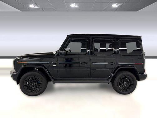 Obsidian Black Metallic 2025 Mercedes-Benz G-Class G 580e