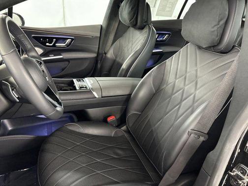 Obsidian Black Metallic 2023 Mercedes-Benz EQS 580 4MATIC