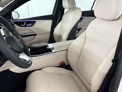 Polar White 2026 Mercedes-Benz C-Class C 300