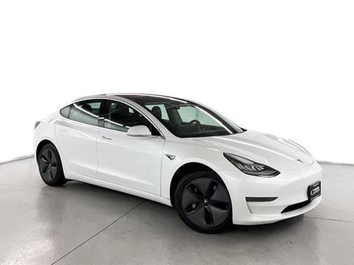 2019 Tesla Model 3 Standard Range Plus