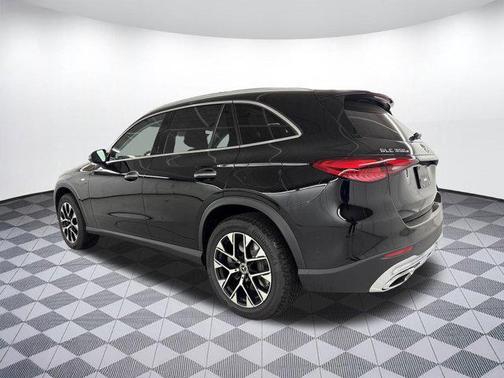 2025 Mercedes-Benz GLC 350e Base