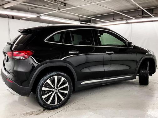 2022 Mercedes-Benz GLA 250 Base