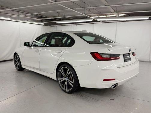 2023 BMW 330e Base