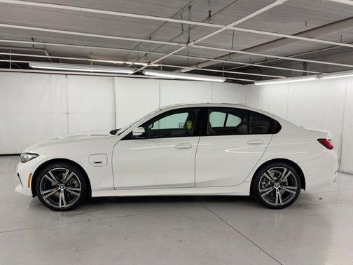 2023 BMW 330e Base