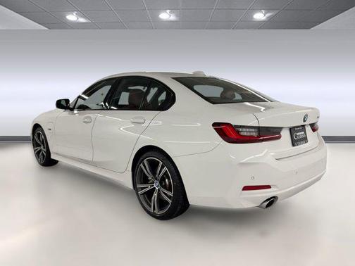 2023 BMW 330e Base