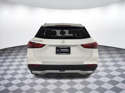 2022 Mercedes-Benz GLA 250 Base
