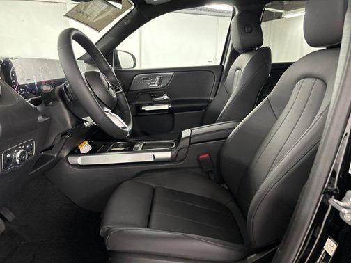 2026 Mercedes-Benz GLB 250 Base