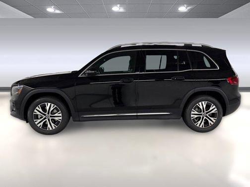 2026 Mercedes-Benz GLB 250 Base