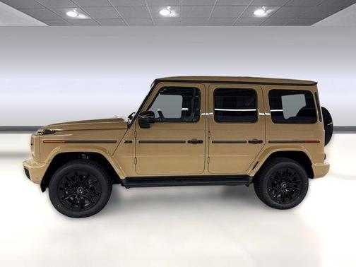 MANUFAKTUR Desert Sand non-metallic 2026 Mercedes-Benz G-Class G 580e