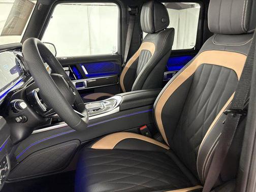 MANUFAKTUR Desert Sand non-metallic 2026 Mercedes-Benz G-Class G 580e