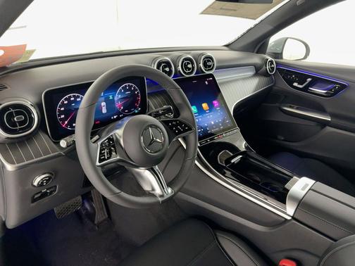 MANUFAKTUR Alpine Grey 2026 Mercedes-Benz GLC 300 Base