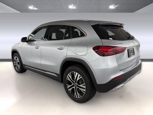 2026 Mercedes-Benz GLA 250 4MATIC