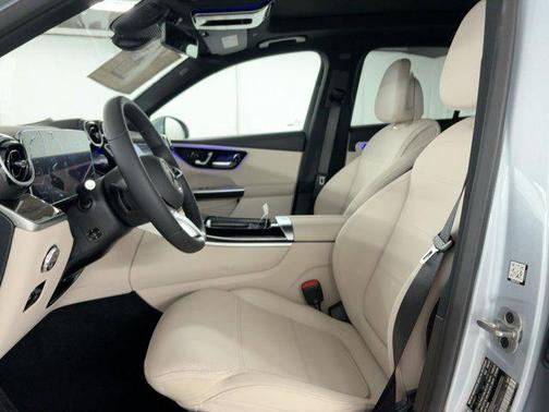2026 Mercedes-Benz GLC 300 Base