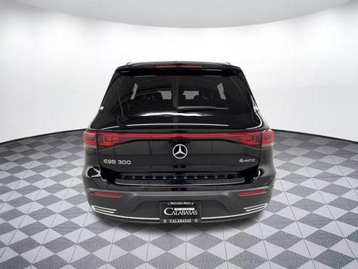 2023 Mercedes-Benz EQB 300 4MATIC