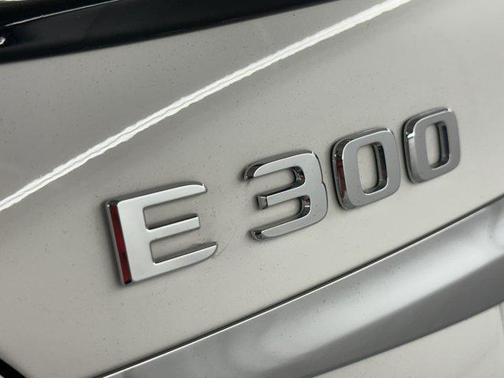 2019 Mercedes-Benz E-Class E 300
