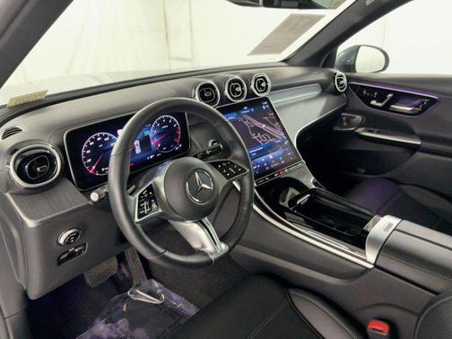 2023 Mercedes-Benz GLC 300 Base
