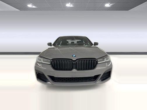 2022 BMW 530 i