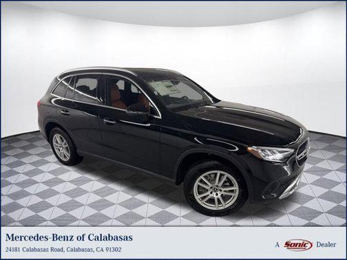 2025 Mercedes-Benz GLC 300 Base