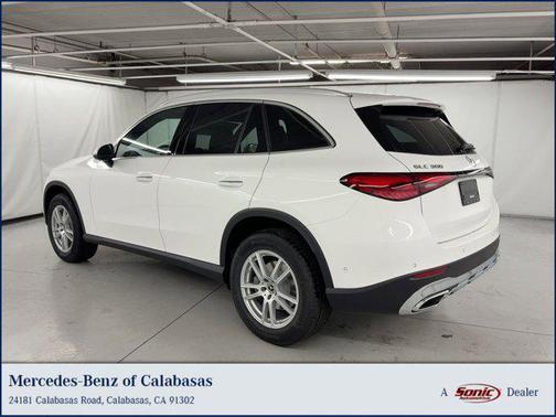 2026 Mercedes-Benz GLC 300 Base
