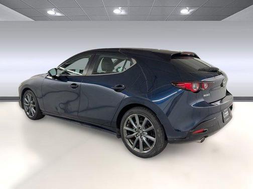 2022 Mazda Mazda3 FWD w/Select Package