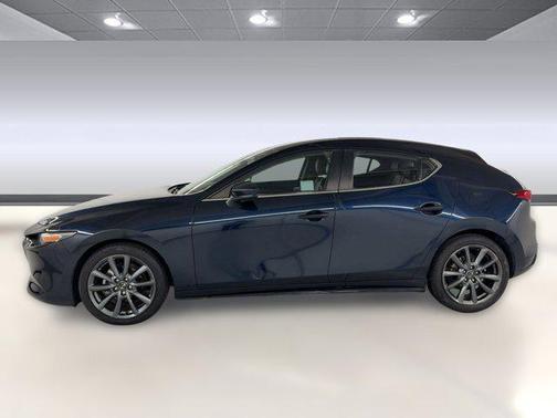 2022 Mazda Mazda3 FWD w/Select Package